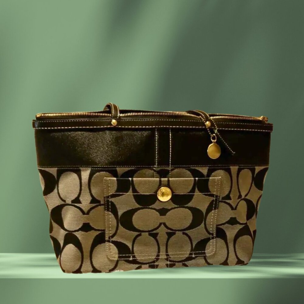 Signature Coach Tote